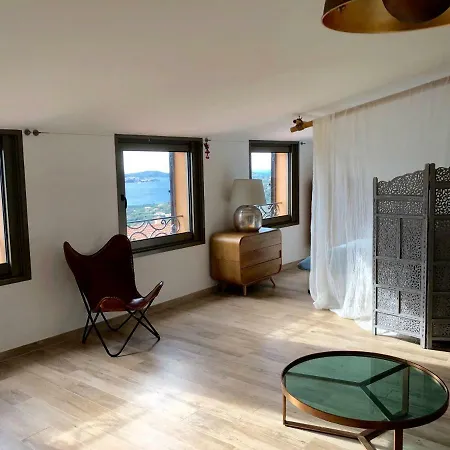 Corse - Lumio, Balagne Petite Maison Loft, Vue Imprenable Sur Le Golfe De Calvi Apartman